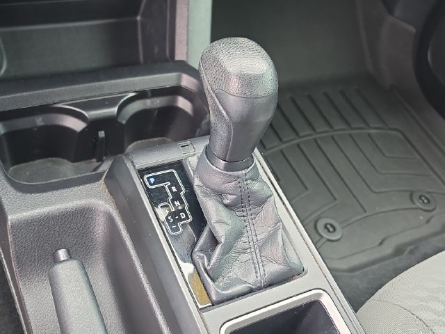 Used 2021 Toyota Tacoma SR w/ SR Convenience Package RWD image 25