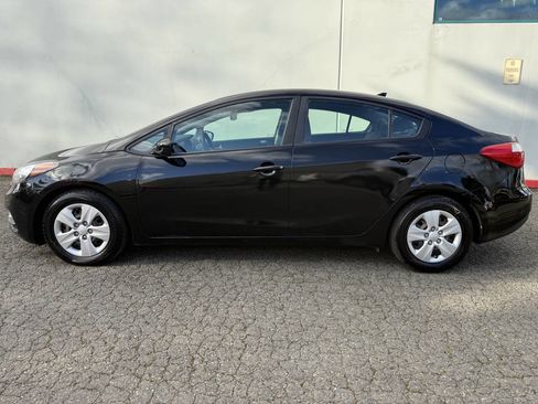 Used 2016 Kia Forte LX image 18