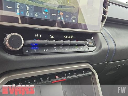 New 2026 Toyota Tundra Platinum w/ TRD Off-Road Package image 10