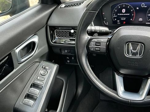 Used 2024 Honda Civic Touring image 30