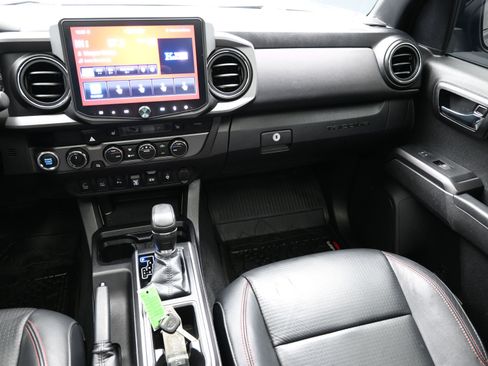 Used 2021 Toyota Tacoma TRD Pro image 33