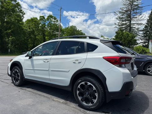Used 2023 Subaru Crosstrek 2.0i Premium AWD/4WD image 4