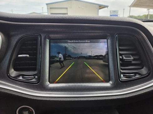 Used 2018 Dodge Challenger SXT Plus RWD image 27