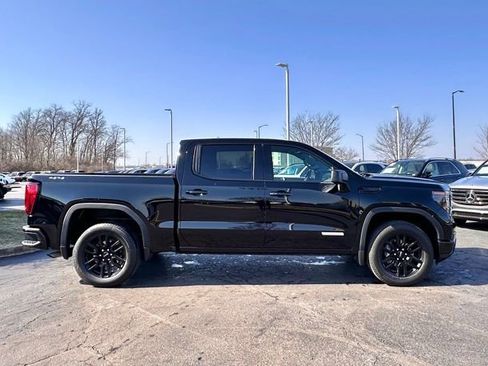 Used 2024 GMC Sierra 1500 Elevation image 12