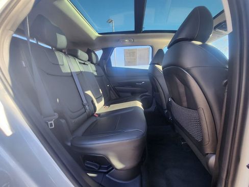 Certified 2025 Hyundai Tucson SEL image 12