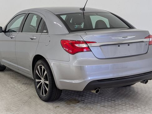 Used 2013 Chrysler 200 Limited w/ Sun/Sound Group image 3