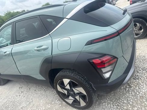 Used 2024 Hyundai Kona Limited AWD/4WD image 9