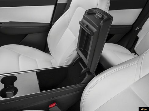 Used 2023 Tesla Model Y Long Range AWD/4WD image 12