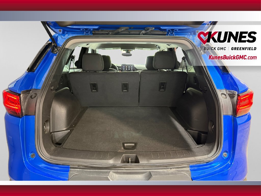 Used 2025 Chevrolet Blazer LT FWD image 38
