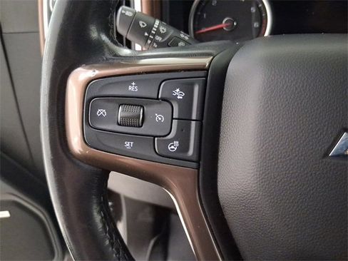 Used 2021 Chevrolet Silverado 2500 High Country w/ Safety Package II image 23
