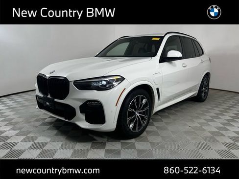 Used 2021 BMW X5 xDrive45e w/ M Sport Package image 2
