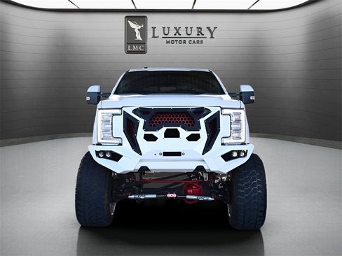 Used 2018 Ford F250 Lariat w/ Lariat Ultimate Package image 2