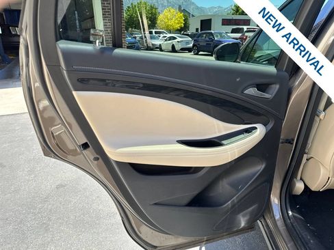 Used 2018 Buick Envision Preferred FWD image 15