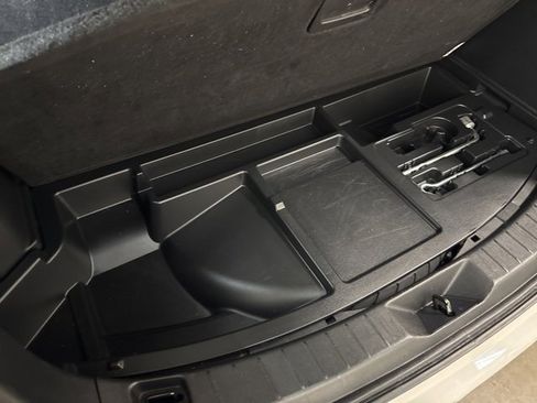 Used 2024 MAZDA CX-90 3.3 Turbo w/ Preferred Plus image 34