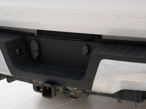 Used 2019 Ford F250 XL w/ Power Equipment Group image 82