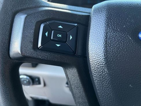 Used 2021 Ford F250 XL w/ Power Equipment Group image 38