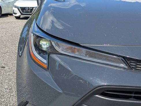 Used 2025 Toyota Corolla LE FWD image 9