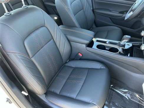 New 2025 Nissan Altima 2.5 SR w/ SR Premium Package image 10