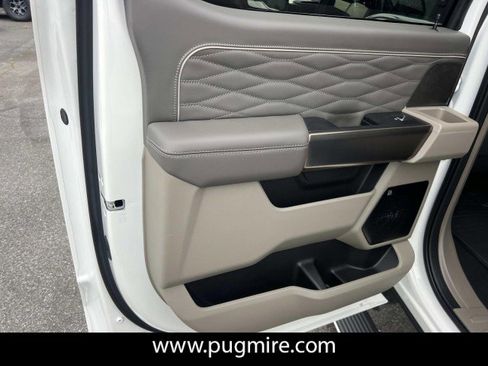 New 2026 Ford F450 Platinum w/ Platinum Plus Package image 15