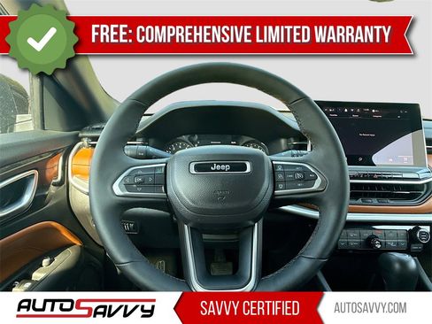 Used 2024 Jeep Compass Limited image 11
