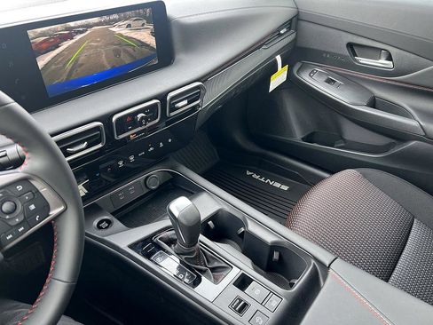 New 2026 Nissan Sentra SR image 20