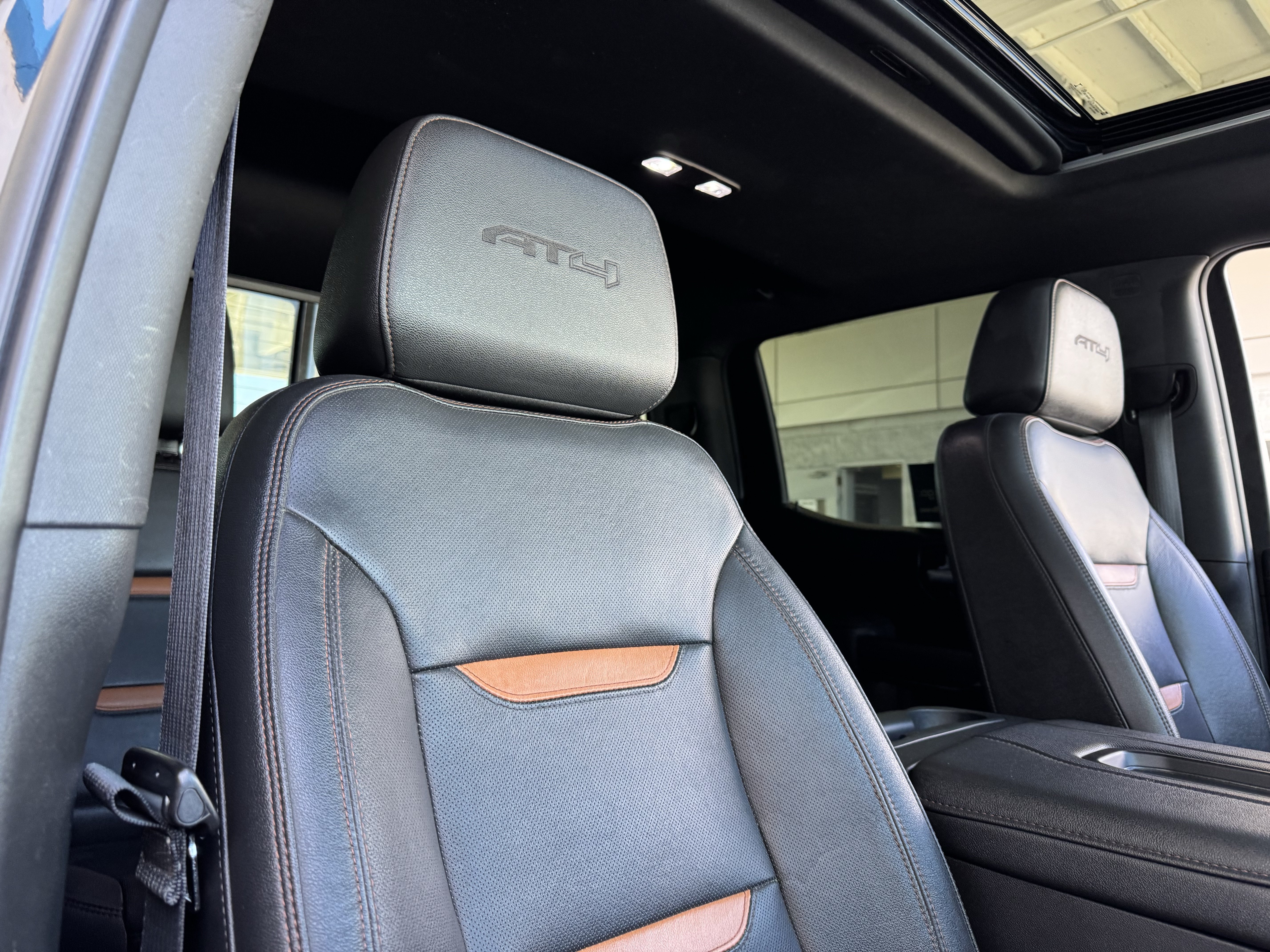 Certified 2021 GMC Sierra 1500 AT4 w/ AT4 Value Package AWD/4WD image 22