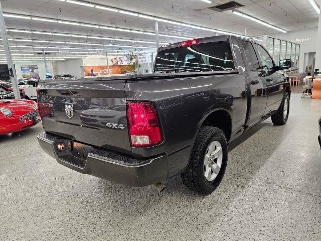 Used 2018 RAM 1500 Express AWD/4WD image 4