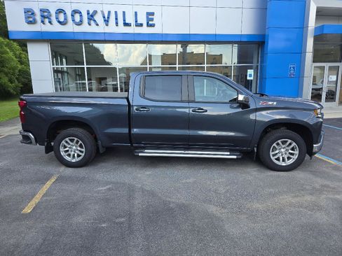 Used 2022 Chevrolet Silverado 1500 LT AWD/4WD image 9
