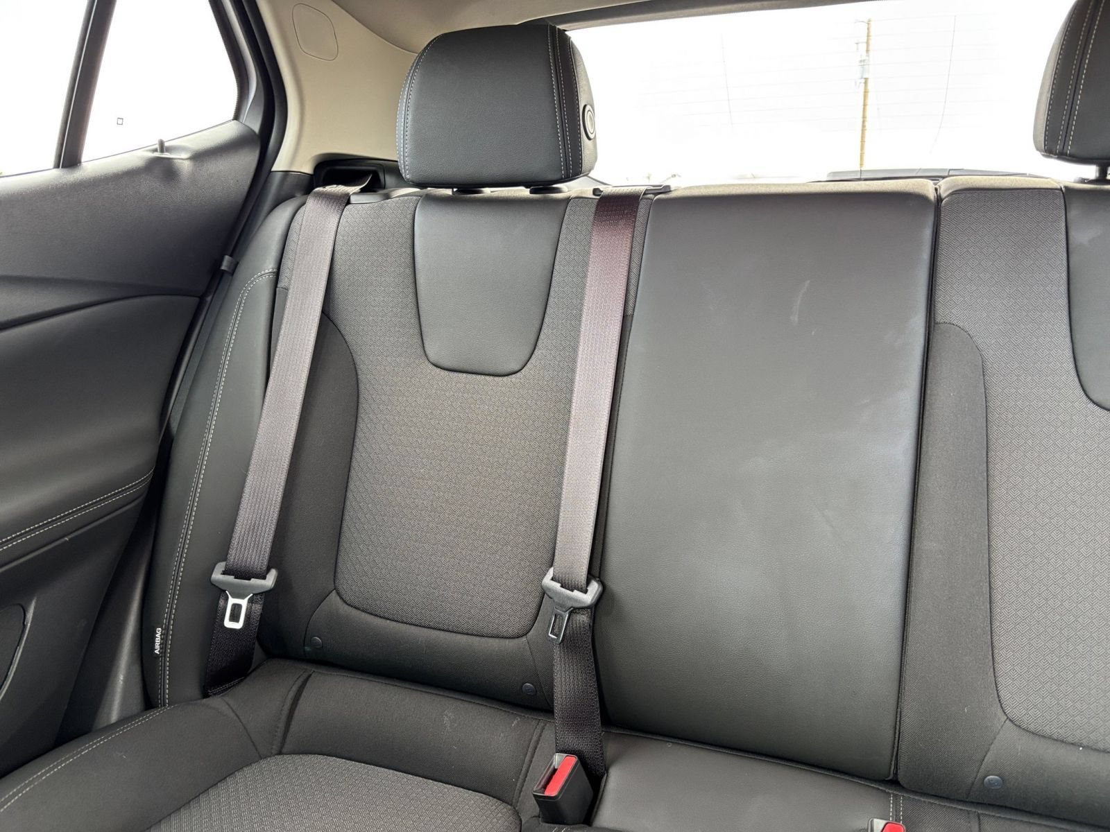 Used 2026 Buick Encore GX Preferred AWD/4WD image 37