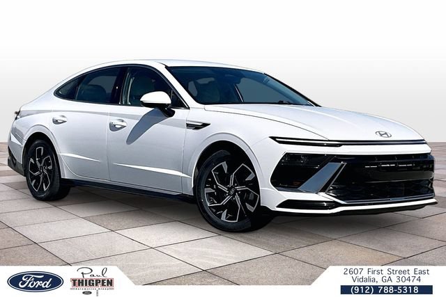 Used 2025 Hyundai Sonata SEL FWD image 1