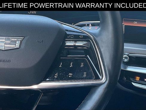 Used 2024 Cadillac Lyriq Sport RWD image 17