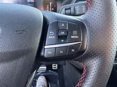Used 2024 Ford Escape ST-Line image 15