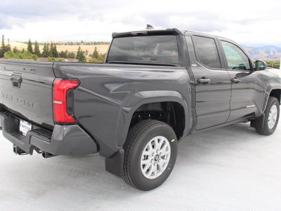 New 2026 Toyota Tacoma SR5