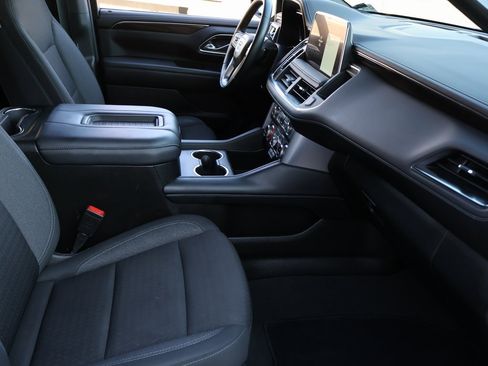 Certified 2024 GMC Yukon XL SLE w/ Gmc Pro Safety Plus Package image 14