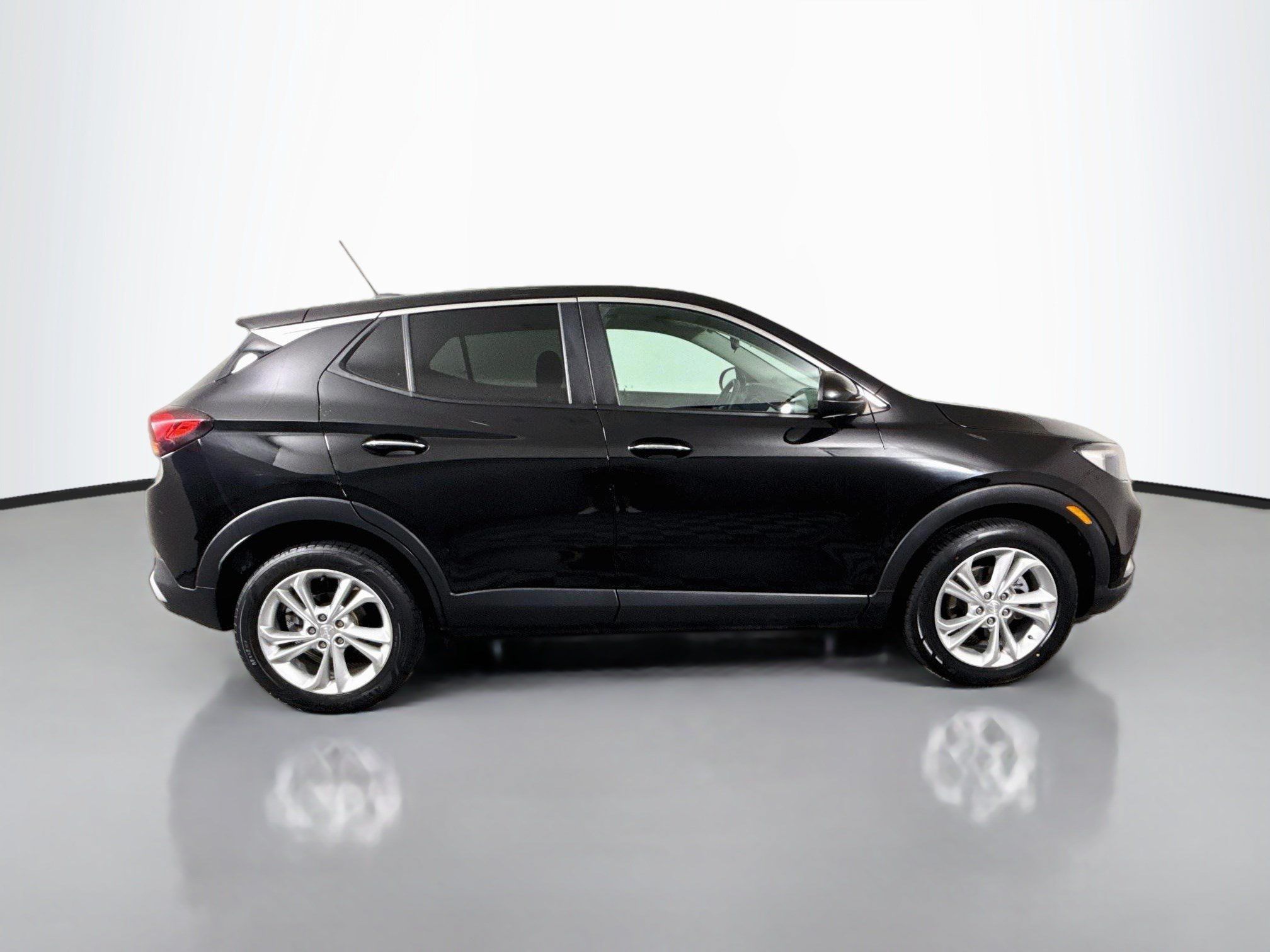 Used 2022 Buick Encore GX Preferred FWD image 11
