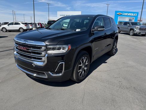 Used 2022 GMC Acadia SLE image 7