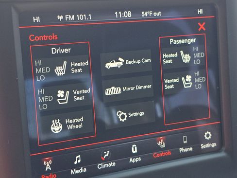 Used 2020 RAM 1500 Laramie image 36