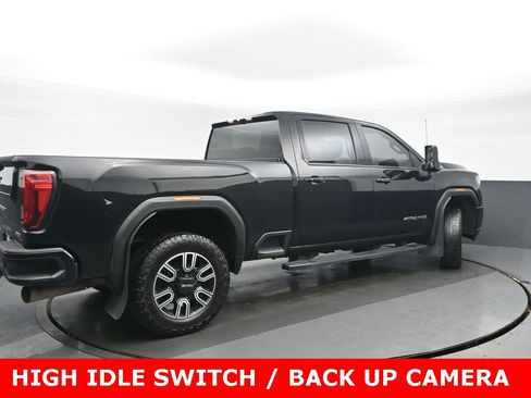 Used 2023 GMC Sierra 2500 AT4 image 3