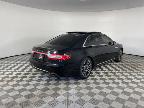Used 2017 Lincoln Continental Select w/ Climate Package FWD image 14