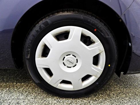 Used 2012 Scion xB FWD image 20