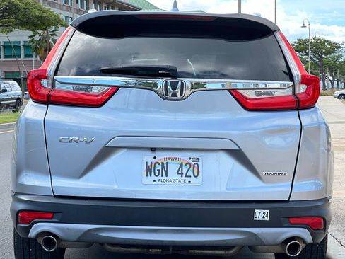 Used 2017 Honda CR-V Touring image 4