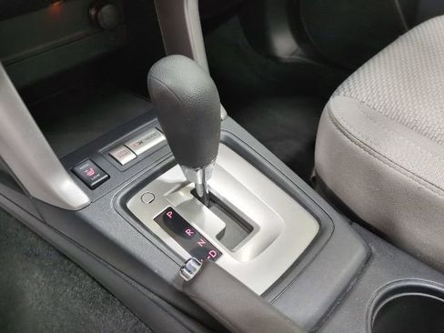 Used 2018 Subaru Forester 2.5i Premium w/ All-Weather Package image 13