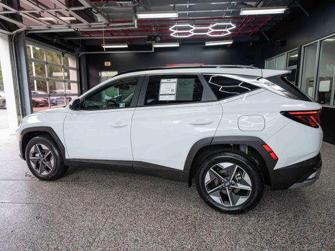 Used 2025 Hyundai Tucson SEL image 2