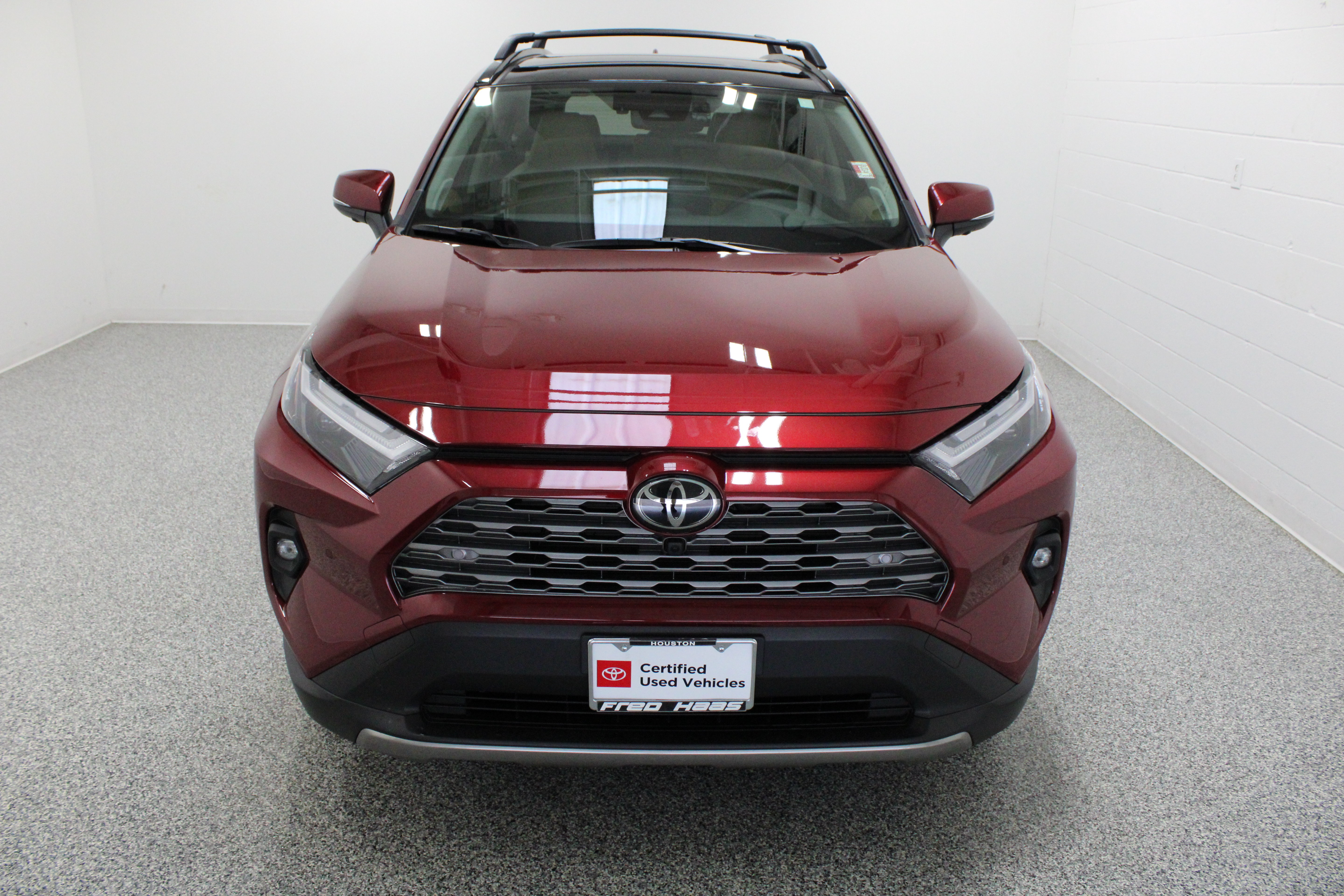 Certified 2025 Toyota RAV4 Limited w/ Advanced Technology Package AWD/4WD image 3