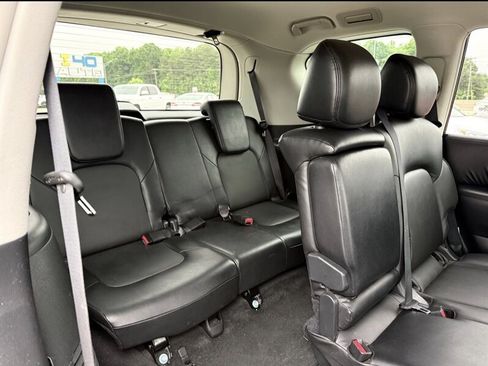 Used 2021 Nissan Armada SV AWD/4WD image 19