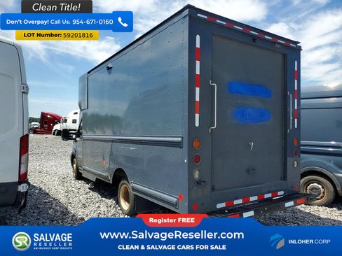 Used 2021 Ford Transit 350 DRW RWD image 3