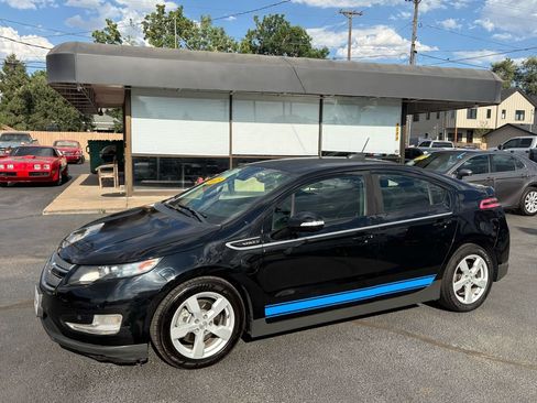 Used 2015 Chevrolet Volt Premium w/ Premium Trim Package FWD image 7