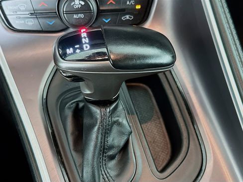 Used 2022 Dodge Challenger GT image 19