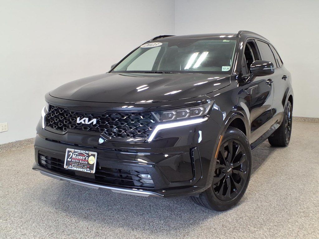 Used 2023 Kia Sorento SX AWD/4WD image 1
