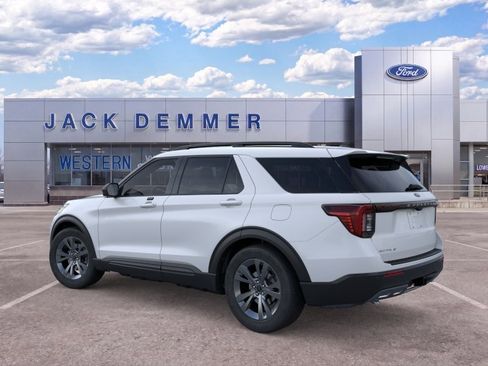 Used 2026 Ford Explorer Active w/ Active Comfort Package AWD/4WD image 27